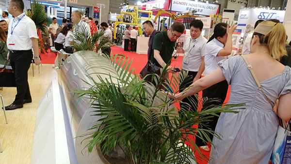 欧陆娱乐2650mm超宽铝板亮相上海展会