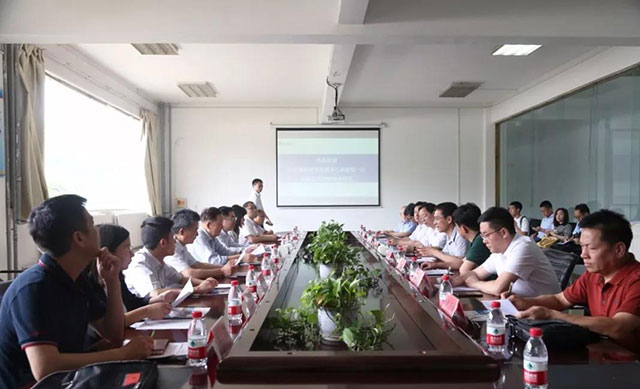 中国国际经济交流中心调研组一行莅临郑州欧陆娱乐调研“稳就业”工作